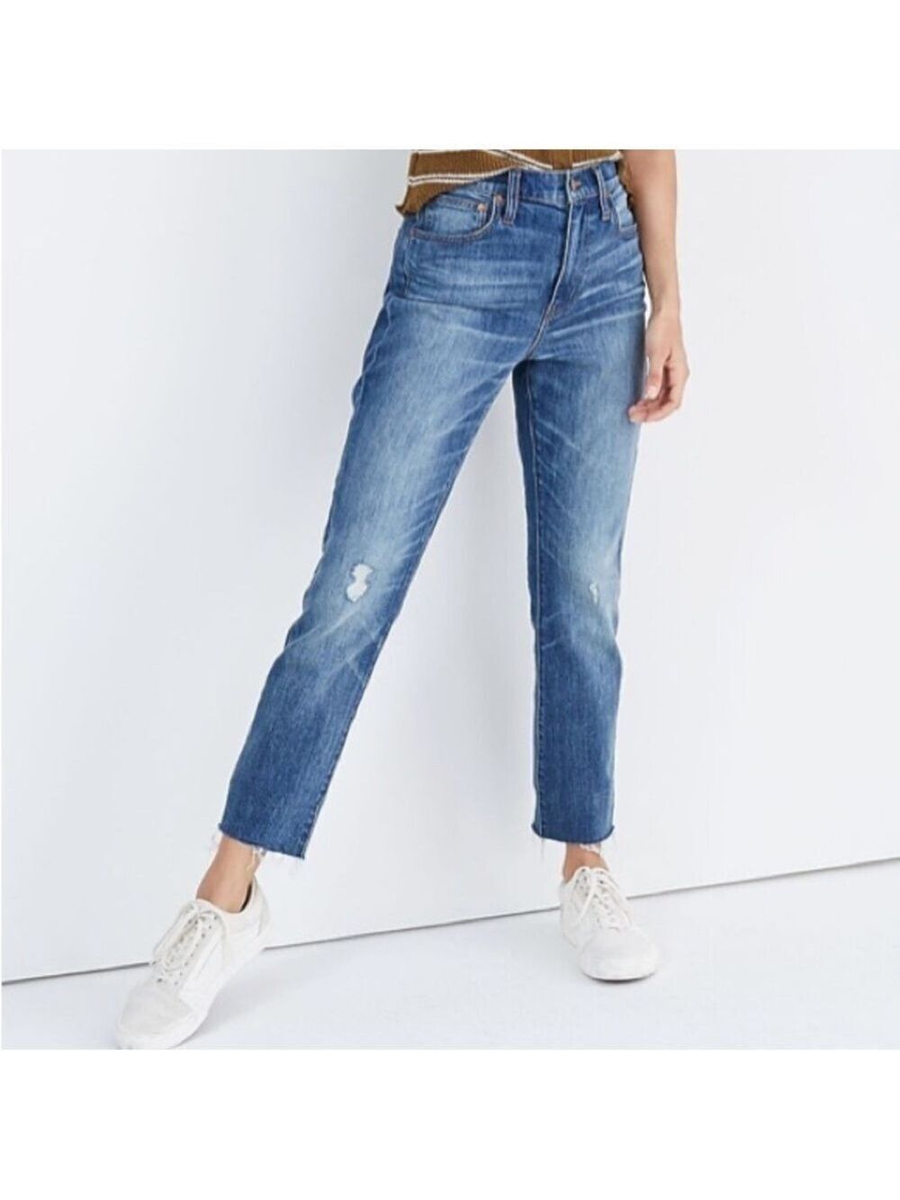 MADEWELL-Size 25 HIGHRISE slim cropped  Boyjean. Raw hem, distressed. EUC!